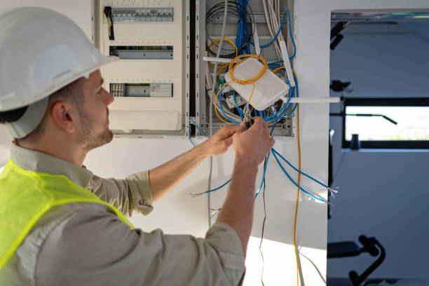 Best Circuit Breaker Repair  in Lees Summit, MO